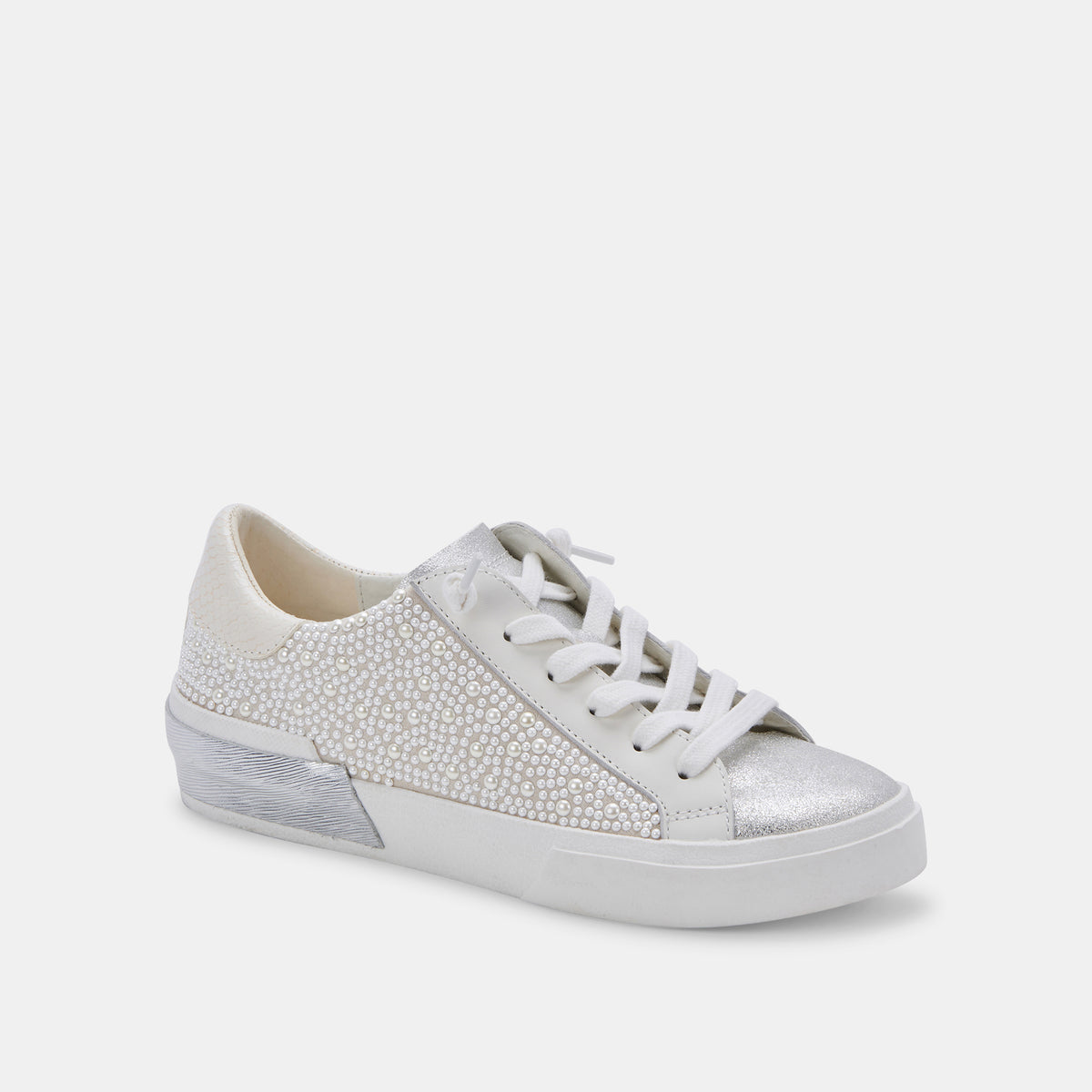 Dkny court lace hot sale up sneaker