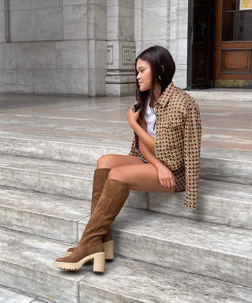 Brown Suede Boots Outfits - Dancing Mama Style