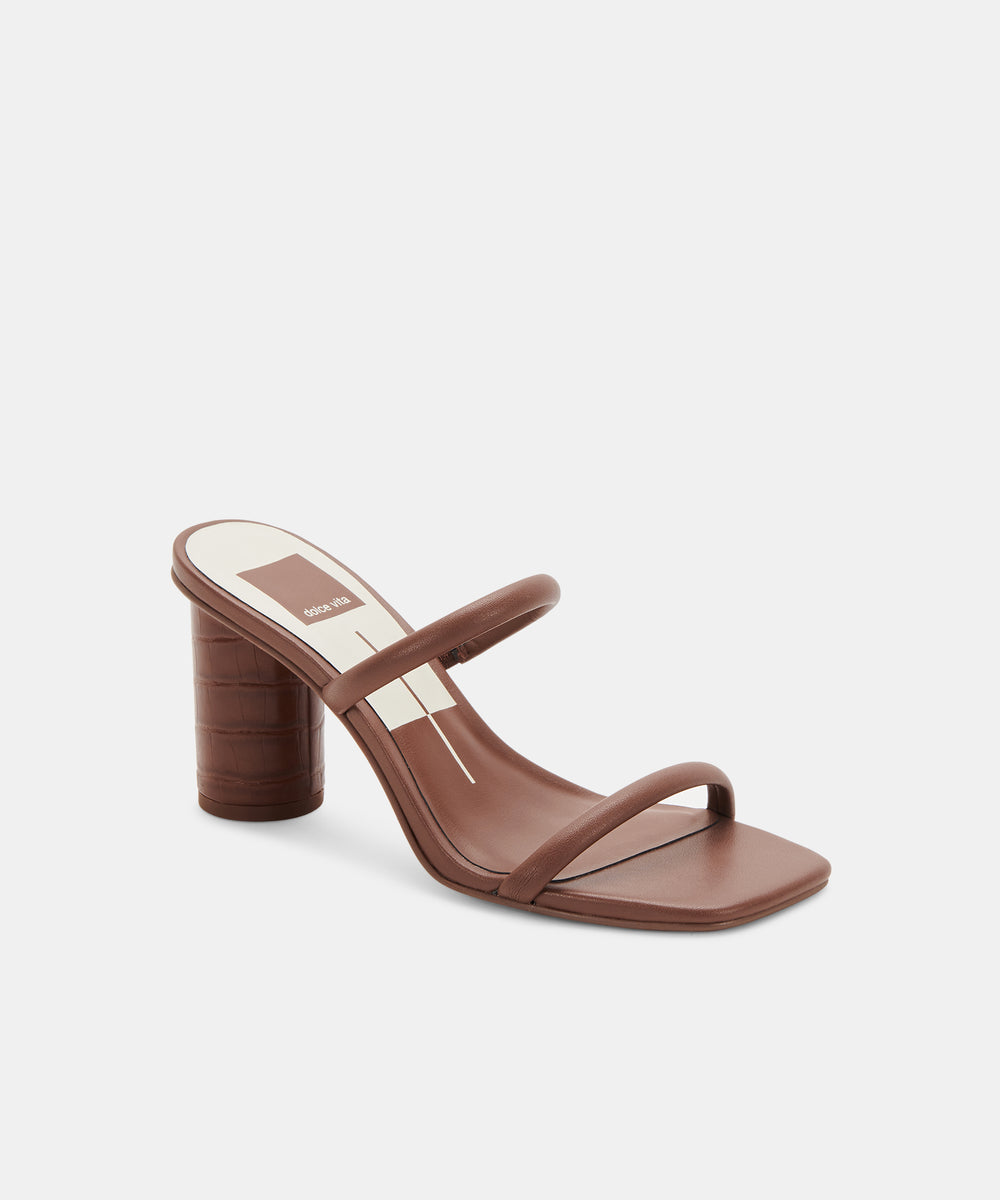 Noles sandal best sale dolce vita