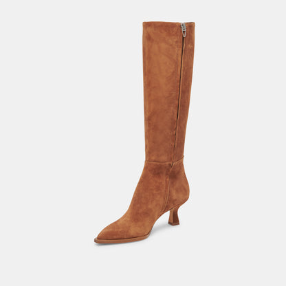 AUGGIE WIDE CALF BOOTS BROWN SUEDE