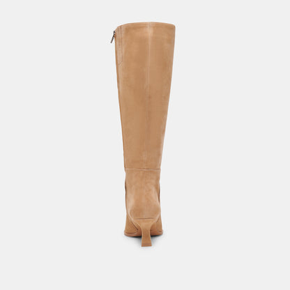 AUGGIE WIDE CALF BOOTS CAMEL SUEDE