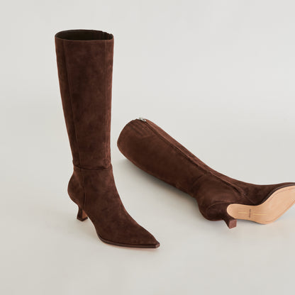 AUGGIE WIDE CALF BOOTS DK BROWN SUEDE