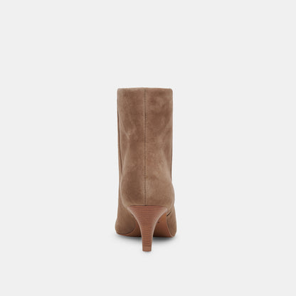 DEE BOOTIES TRUFFLE SUEDE