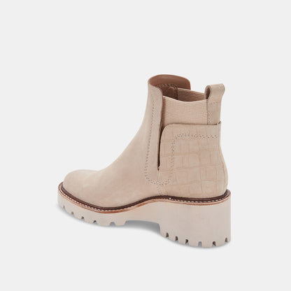 HUEY H2O WIDE BOOTIES DUNE SUEDE