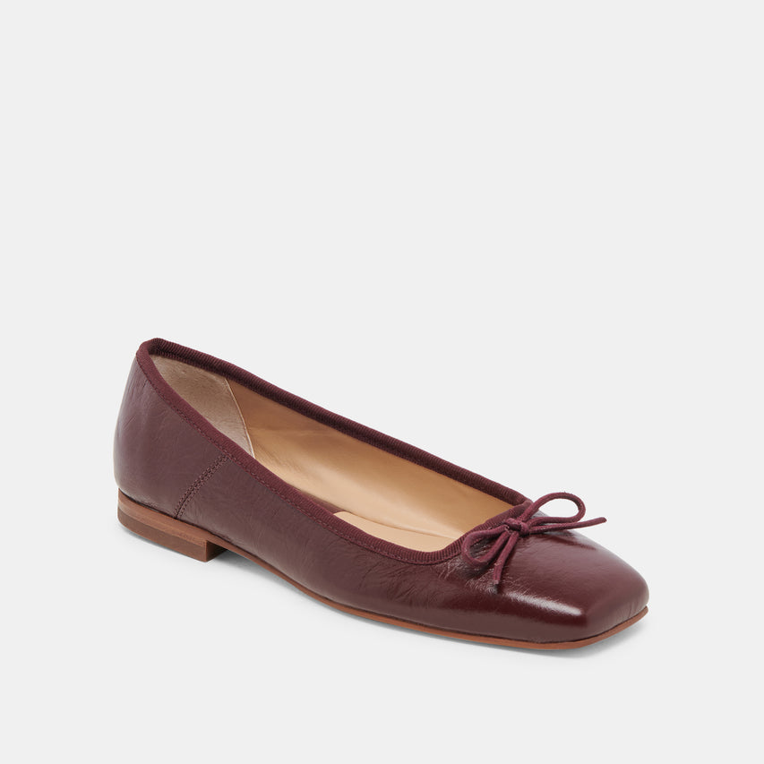 ANISA BALLET FLATS CRANBERRY CRINKLE PATENT