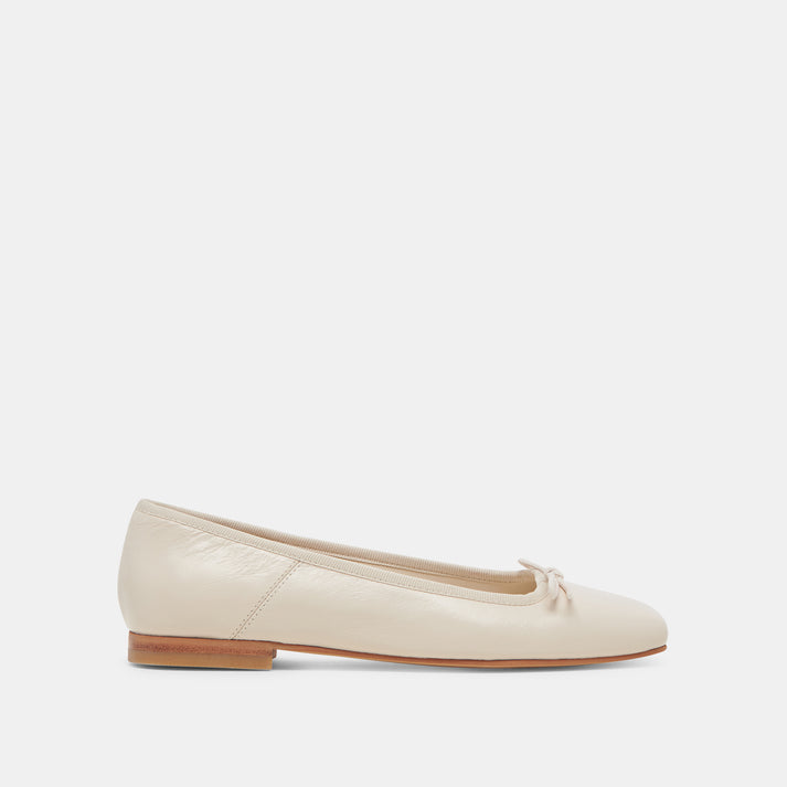 ANISA BALLET FLATS CREME CRINKLE PATENT – Dolce Vita