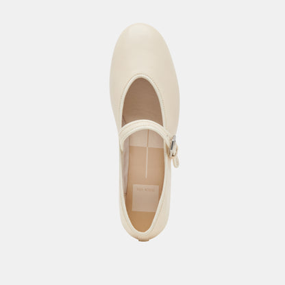 ROSLYN BALLET FLATS CREME LEATHER