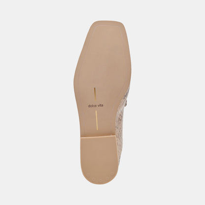 BENY FLATS SAND SNAKE EMBOSSED