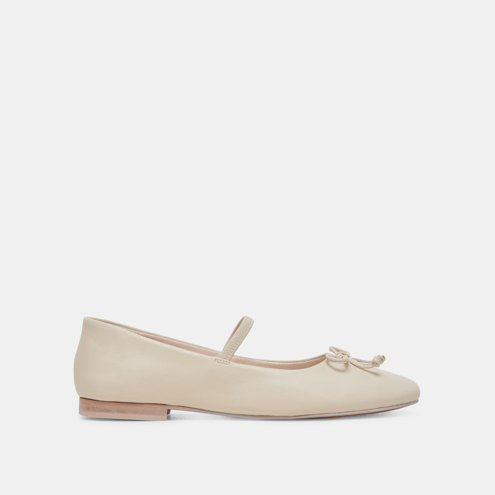 CARIN BALLET FLATS IVORY LEATHER – Dolce Vita