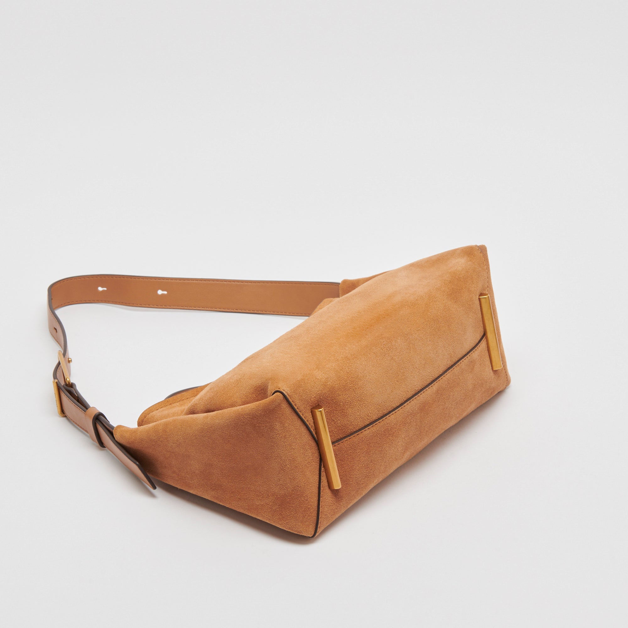 HARPER SHOULDER BAG RUSTY OAK SUEDE – Dolce Vita