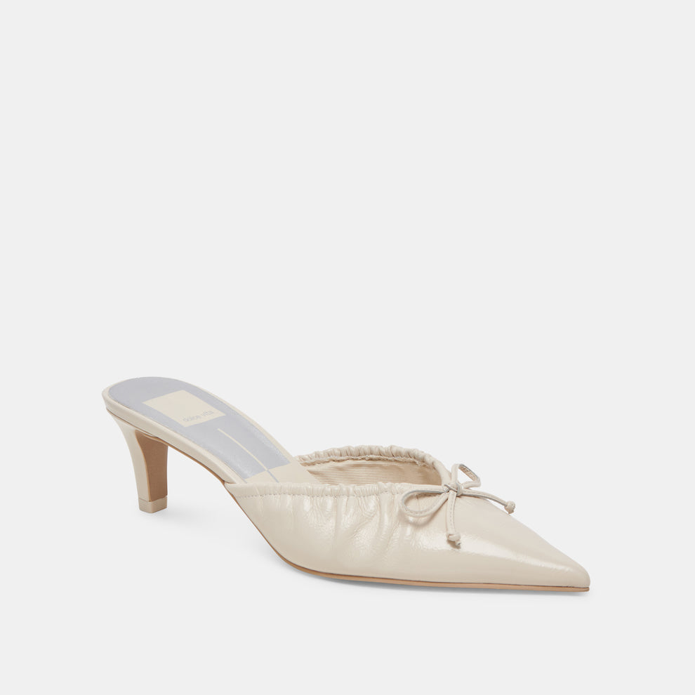 KAIRI MID HEELS IVORY CRINKLE PATENT – Dolce Vita