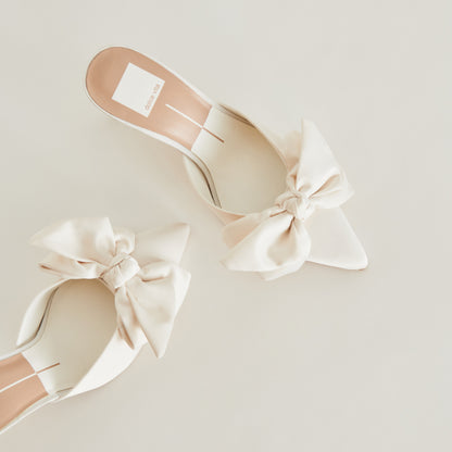 KAYLI HEELS WHITE SATIN