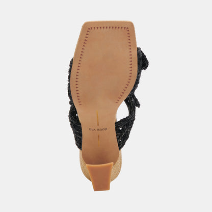 NIYAH HEELS ONYX RAFFIA