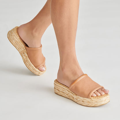 CHAVI SANDALS HONEY LEATHER