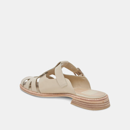 HIPPIE FLATS SAND CRINKLE PATENT