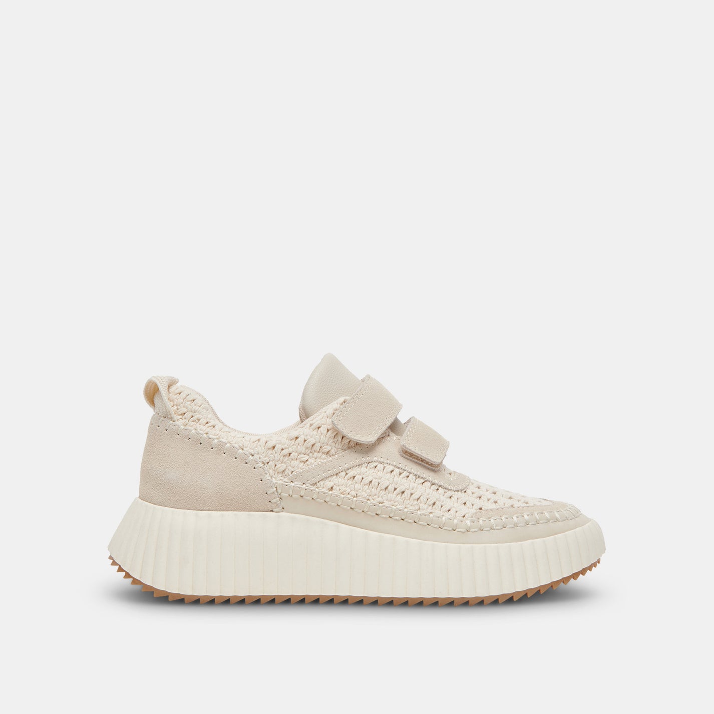 DEMO SNEAKERS SANDSTONE KNIT – Dolce Vita