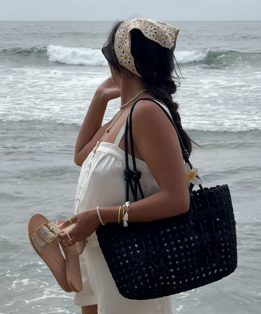 Fashion black woven beach bag