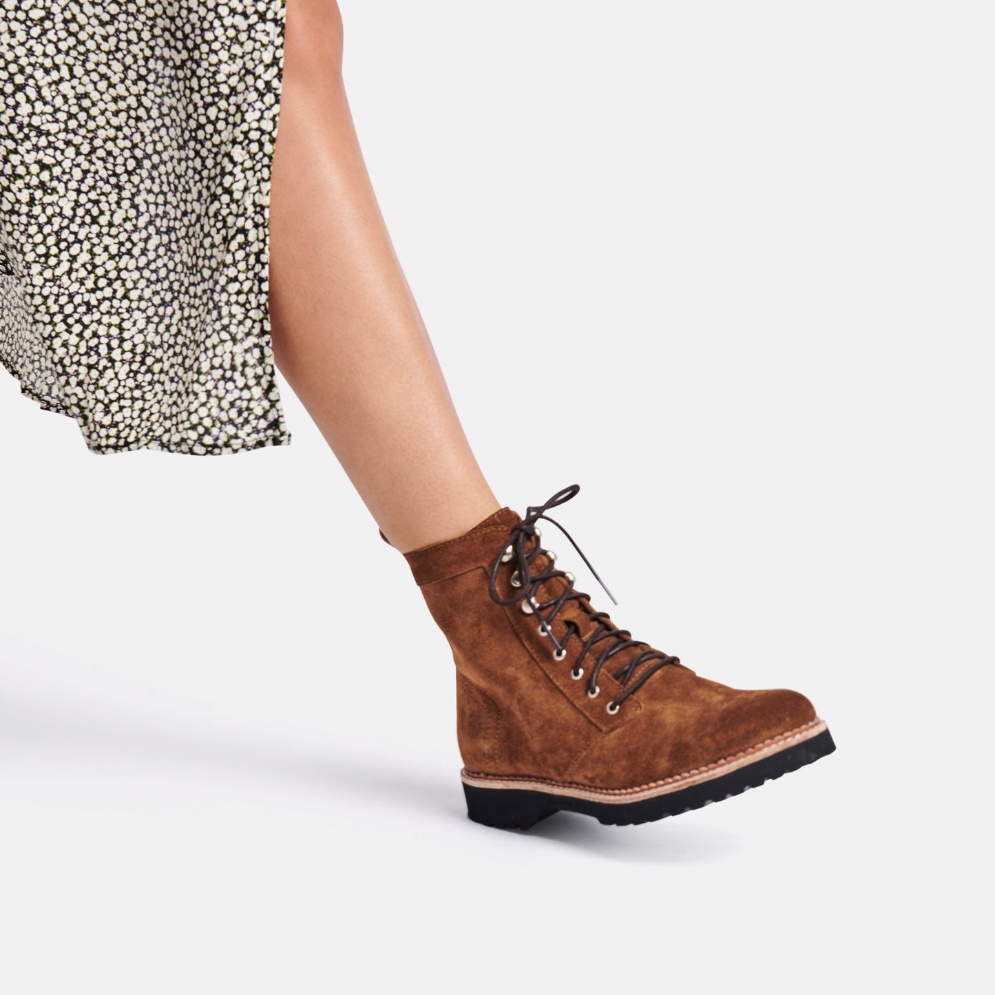 AVENA BOOTS IN DK BROWN SUEDE -   Dolce Vita