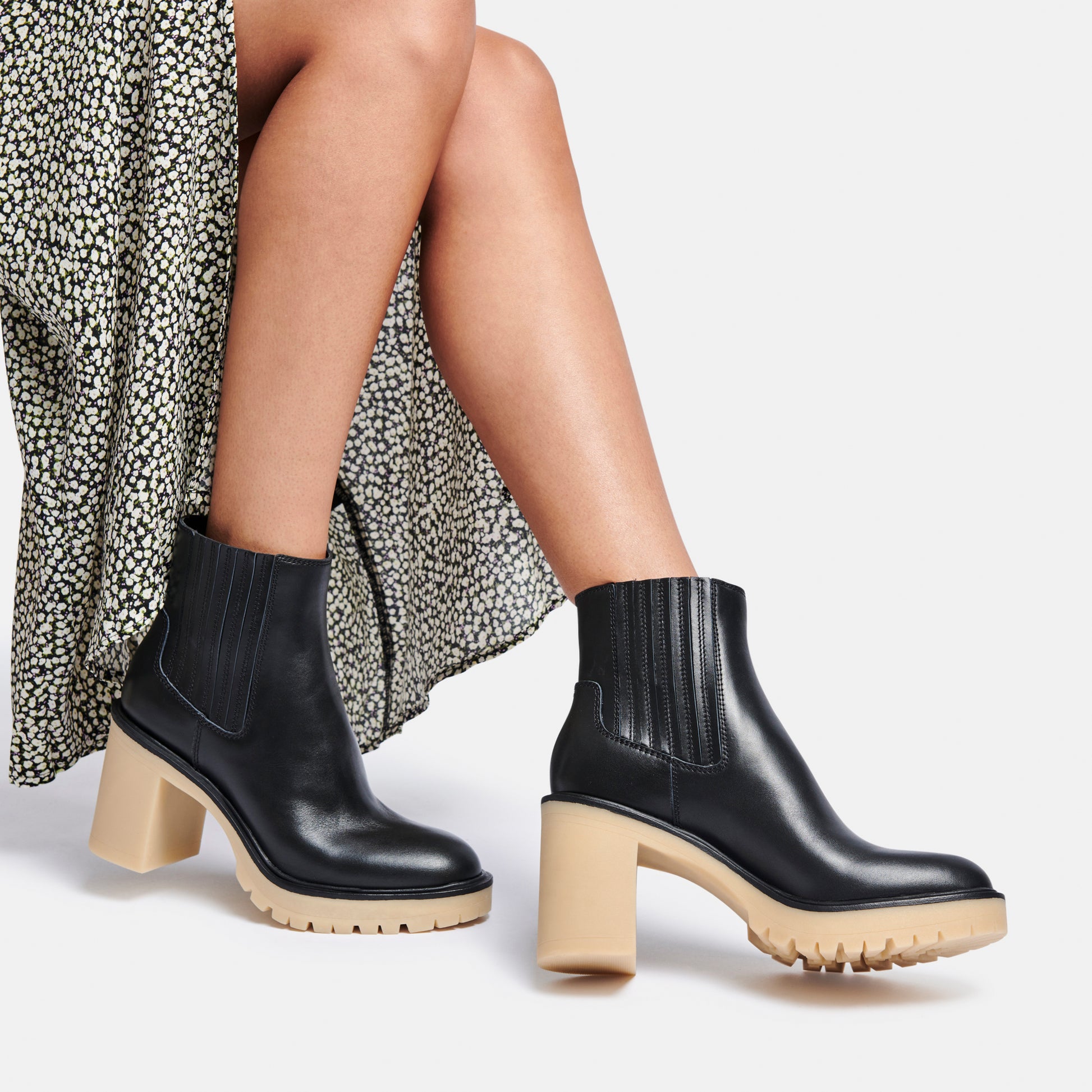 CASTER H2O BOOTIES IN BLACK LEATHER -   Dolce Vita