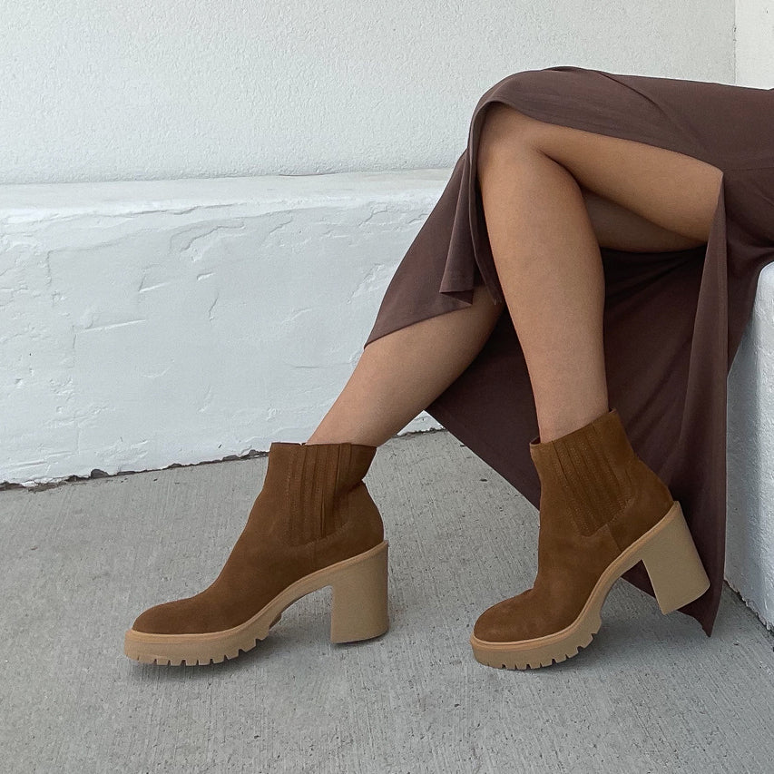 CASTER H2O BOOTIES IN CAMEL SUEDE -   Dolce Vita