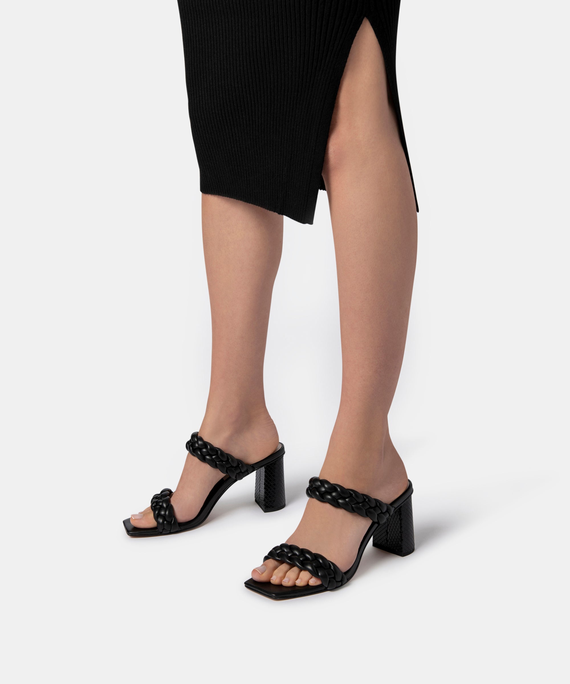 MADDEN GIRL Womens Black Comfort Una Round Toe Block Heel Buckle Dress Pumps  Shoes 9.5 - Walmart.com