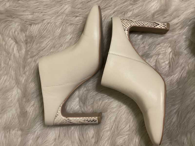 IVORY LEATHER / 9 / 104_Laura_54664