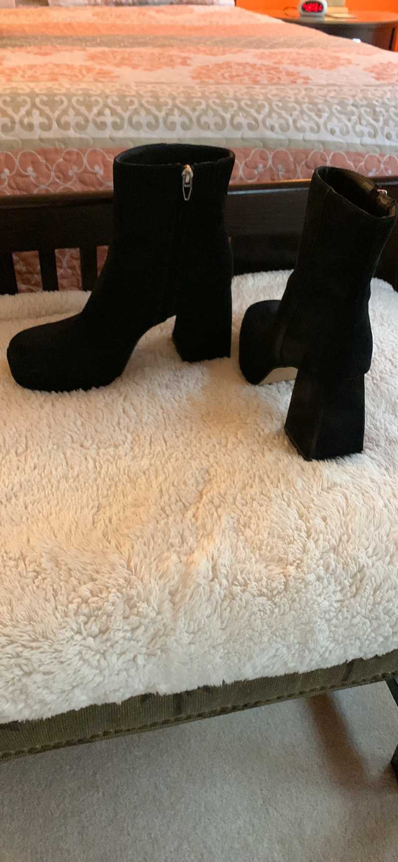 BLACK SUEDE / 8 / 15_Jennifer_58230